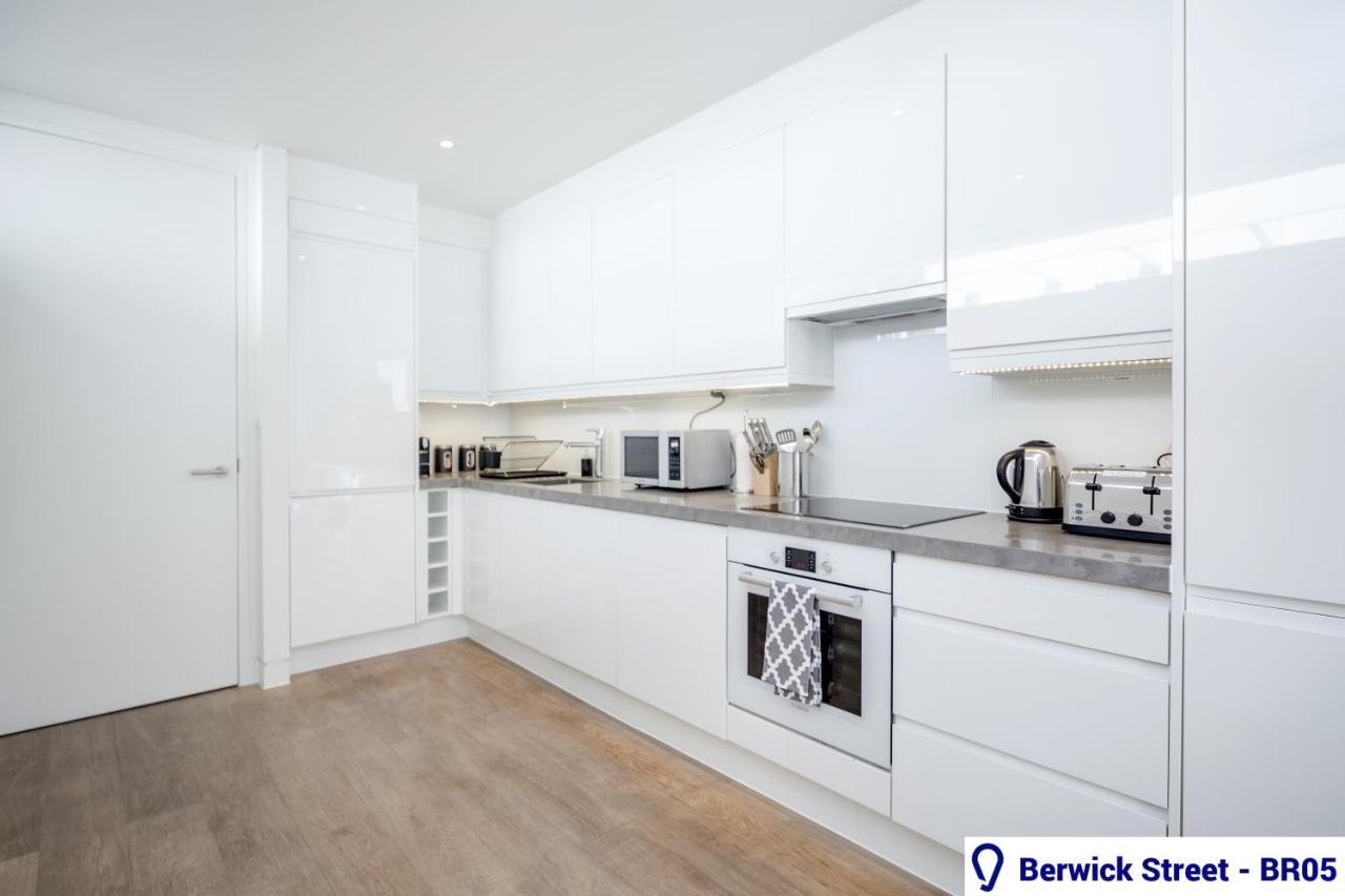 Stayo Berwick Street Londýn Exteriér fotografie